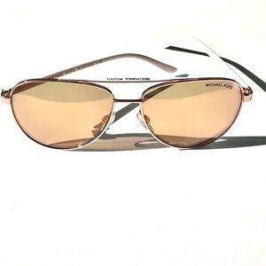 Michael Kors Women's MK-5007 Hvar Aviator Sunglasses | White | Rose Gold